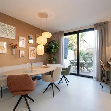 Large Vacation With Garden Near The Sea And Haarlem Holiday home *