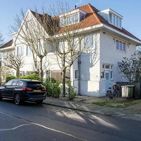 Large Vacation With Garden Near The Sea And Haarlem * Overveen